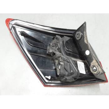 PILOTO TRASERO DERECHO L90005625 