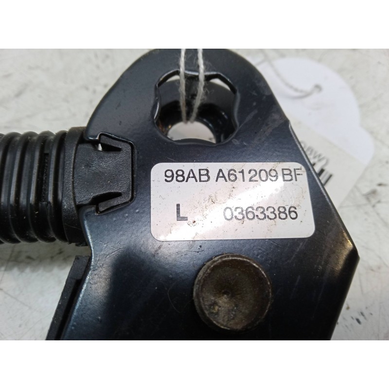 Recambio de anclaje cinturon delantero izquierdo para ford focus i (daw, dbw) 1.6 16v referencia OEM IAM   