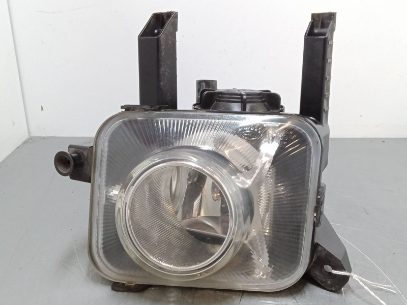 Recambio de faro antiniebla derecho para opel meriva a monospace (x03) 1.6 (e75) referencia OEM IAM 13196060  