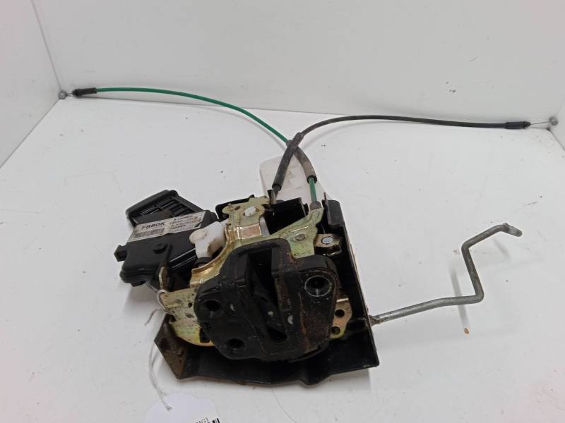 CERRADURA PUERTA DELANTERA DERECHA 813202G010 
