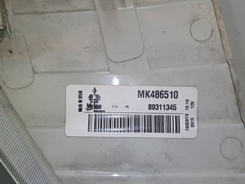 Recambio de intermitente delantero derecho para mitsubishi canter ( camion caja abierta) referencia OEM IAM MK486510  89311345