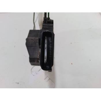 CERRADURA PUERTA DELANTERA DERECHA 813202G010 