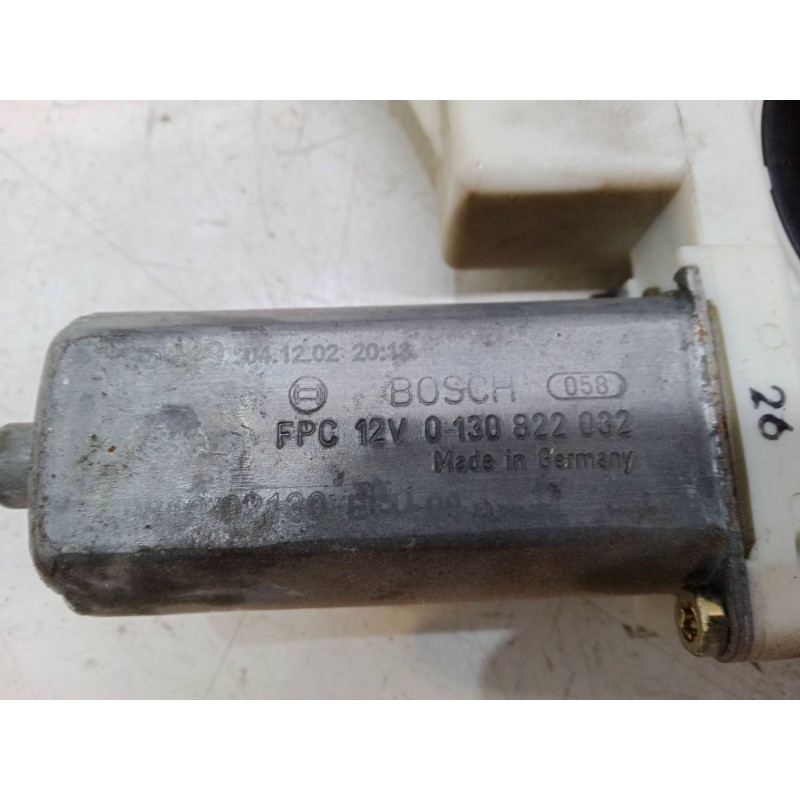 Recambio de elevalunas electrico delantero derecho para toyota corolla (_e12_) 1.6 vvt-i (zze121_) referencia OEM IAM 0130822032 Recambio de elevalunas electrico delantero derecho para toyota corolla (_e12_) 1.6 vvt-i (zze121_) referencia OEM IAM 0130822032