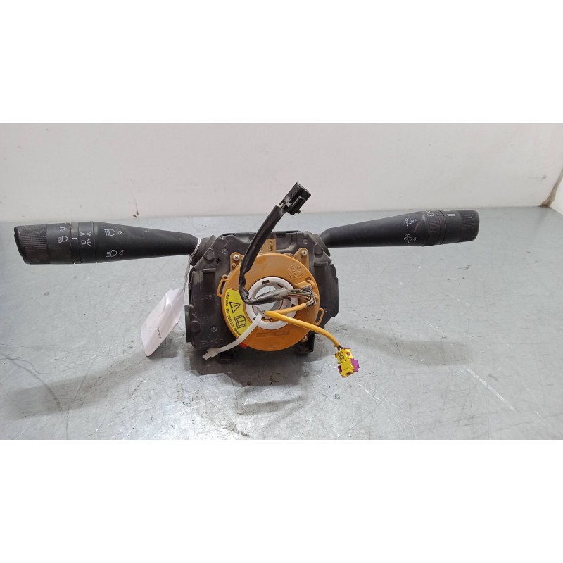 Recambio de mando luces para fiat qubo (225_) 1.3 d multijet (225cxb1a, 225axb1a, 225cxb11, 225axb11,... referencia OEM IAM 0735