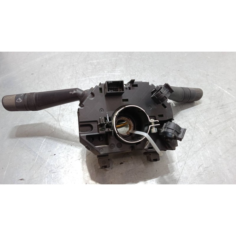 Recambio de mando luces para fiat qubo (225_) 1.3 d multijet (225cxb1a, 225axb1a, 225cxb11, 225axb11,... referencia OEM IAM 0735