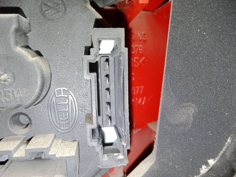 Recambio de piloto trasero izquierdo para volkswagen polo (6n2) 1.4 tdi referencia OEM IAM   