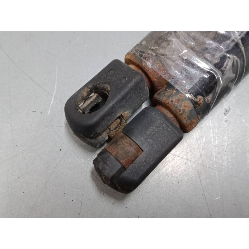 Recambio de amortiguadores malet/porton para mercedes-benz clase m (w163) ml 270 cdi (163.113) referencia OEM IAM   