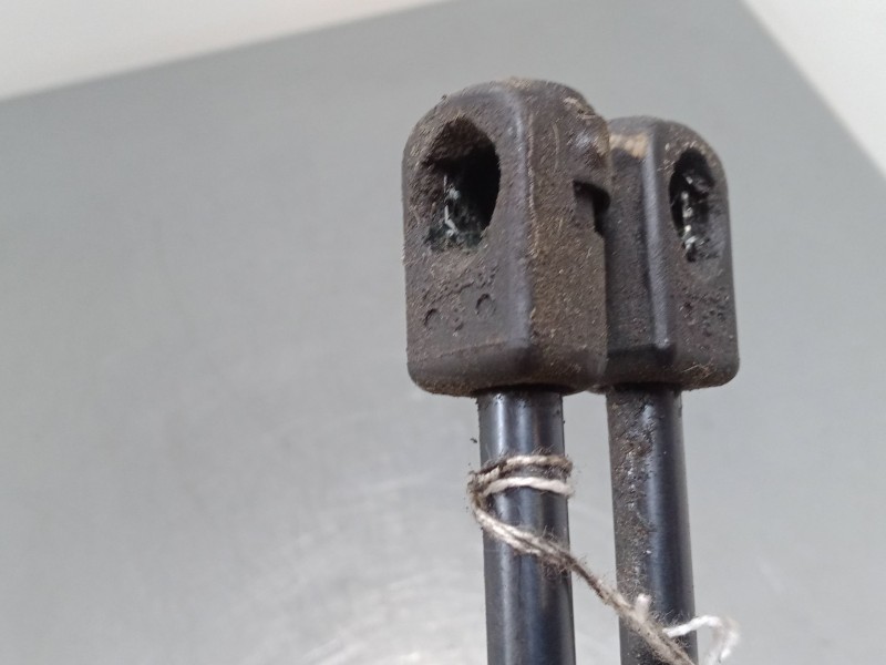 Recambio de amortiguadores malet/porton para mercedes-benz clase m (w163) ml 270 cdi (163.113) referencia OEM IAM   