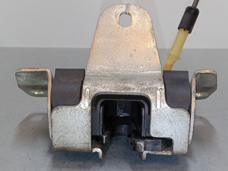 Recambio de cerradura maletero / porton para mercedes-benz clase m (w163) ml 270 cdi (163.113) referencia OEM IAM A1637400235  