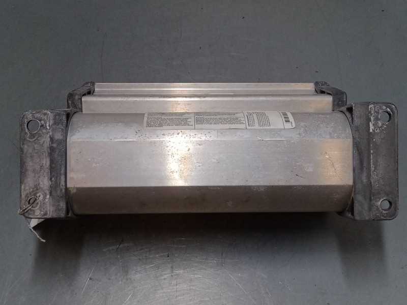 Recambio de airbag salpicadero para mercedes-benz clase m (w163) ml 270 cdi (163.113) referencia OEM IAM A1638600505  