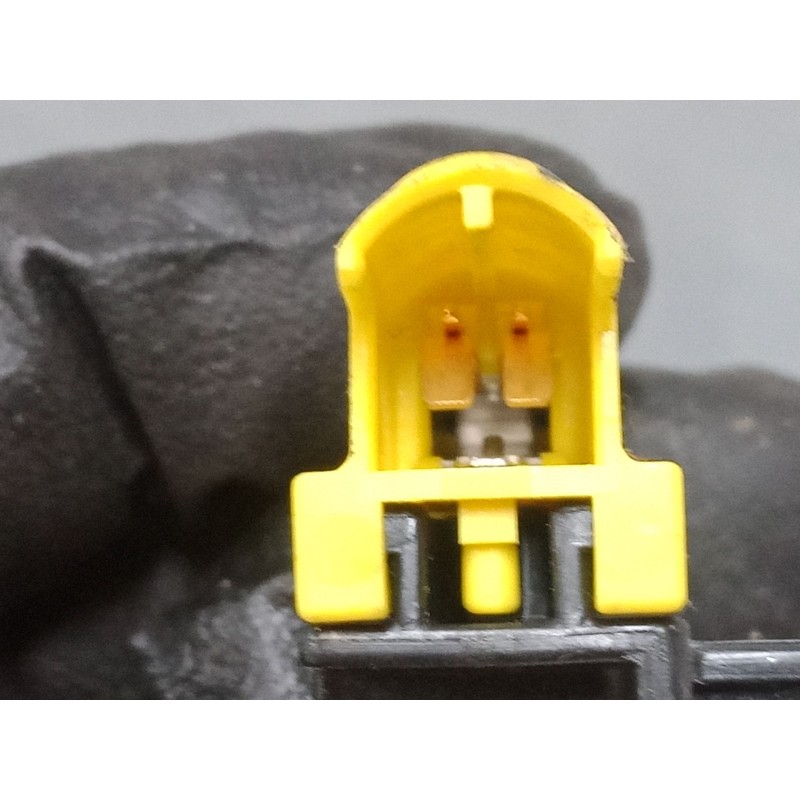 Recambio de cinturon seguridad delantero izquierdo para mercedes-benz clase m (w163) ml 270 cdi (163.113) referencia OEM IAM   