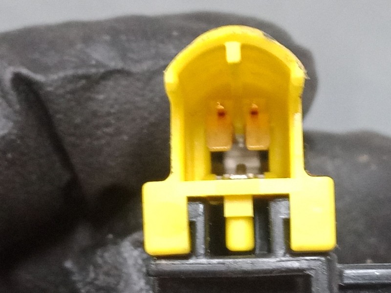 Recambio de cinturon seguridad delantero izquierdo para mercedes-benz clase m (w163) ml 270 cdi (163.113) referencia OEM IAM   