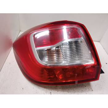 PILOTO TRASERO IZQUIERDO 265554085R 