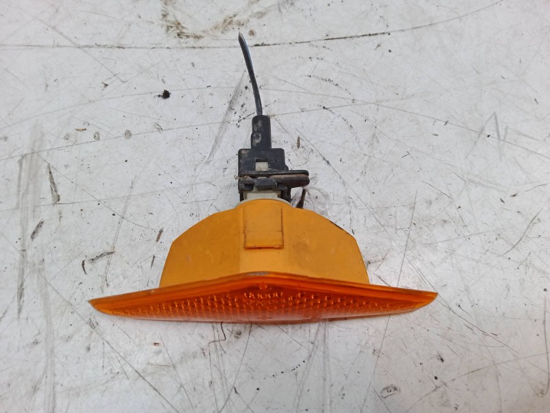 Recambio de intermitente lateral derecho para ford focus i (daw, dbw) 1.6 16v referencia OEM IAM   