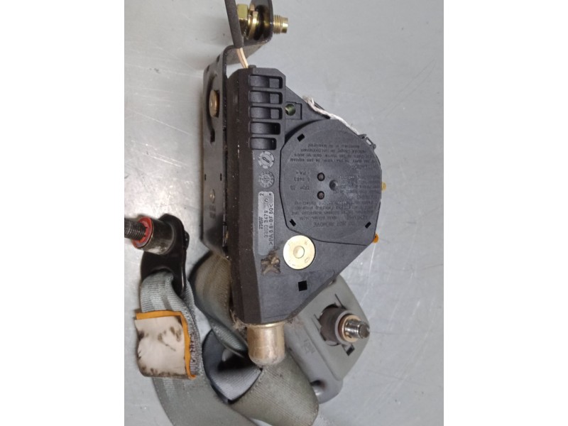 Recambio de cinturon seguridad delantero izquierdo para daewoo kalos (klas) 1.2 referencia OEM IAM    Recambio de cinturon seguridad delantero izquierdo para daewoo kalos (klas) 1.2 referencia OEM IAM