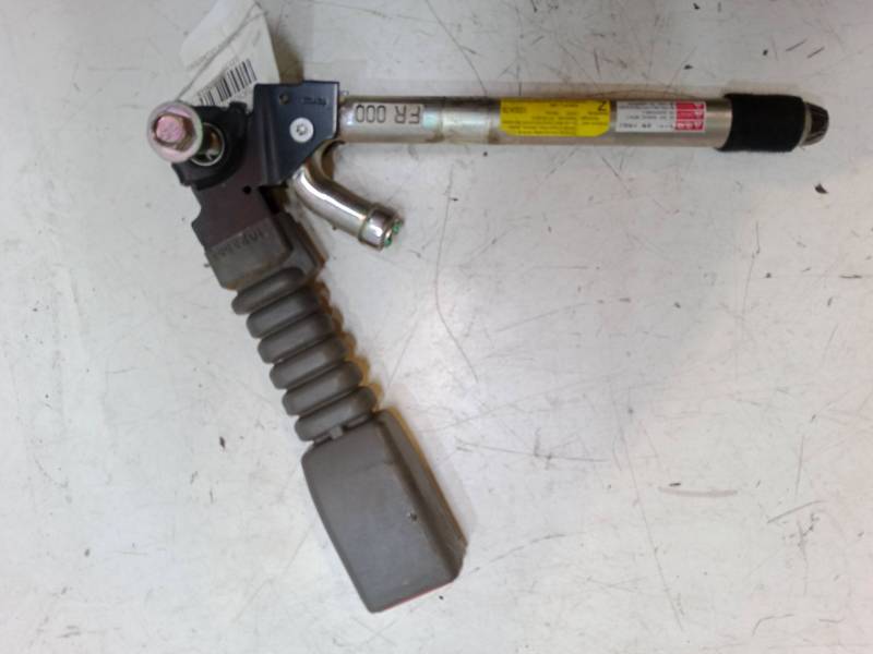 ANCLAJE CINTURON DELANTERO DERECHO 