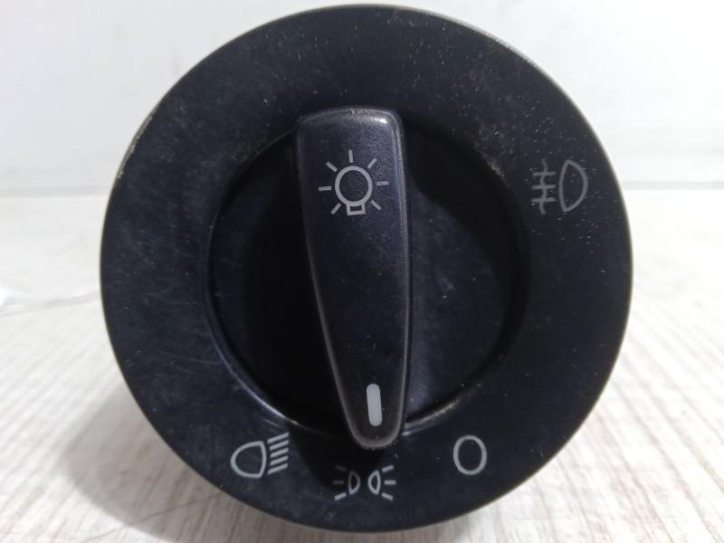 Recambio de conmutador de luces para volkswagen polo (6n2) 1.4 tdi referencia OEM IAM   