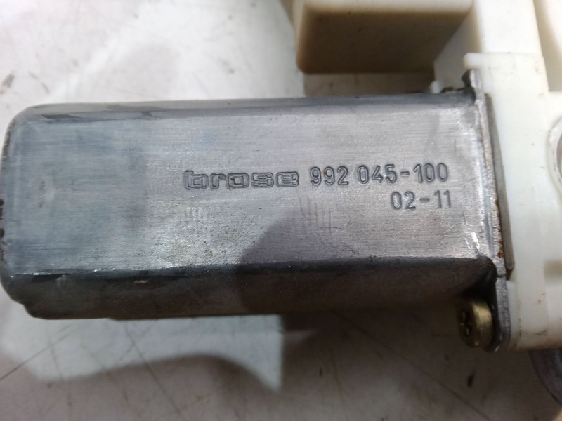 Recambio de elevalunas electrico delantero izquierdo para toyota corolla (_e12_) 1.6 vvt-i (zze121_) referencia OEM IAM 99204510