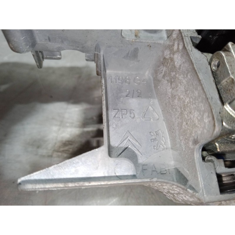 Recambio de maneta exterior puerta delantera izquierda para peugeot partner tepee 1.6 bluehdi 100 referencia OEM IAM   