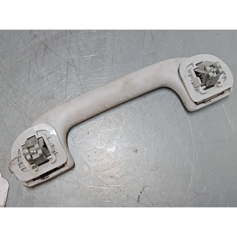 Recambio de asidero delantero izquierdo para jeep renegade suv (bu, b1, bv) 1.6 crd referencia OEM IAM 735599351  