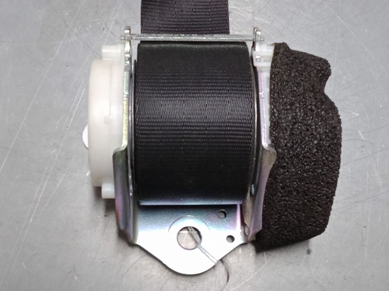 Recambio de cinturon seguridad trasero izquierdo para jeep renegade suv (bu, b1, bv) 1.6 crd referencia OEM IAM   