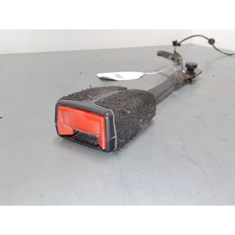 Recambio de anclaje cinturon delantero izquierdo para jeep renegade suv (bu, b1, bv) 1.6 crd referencia OEM IAM   