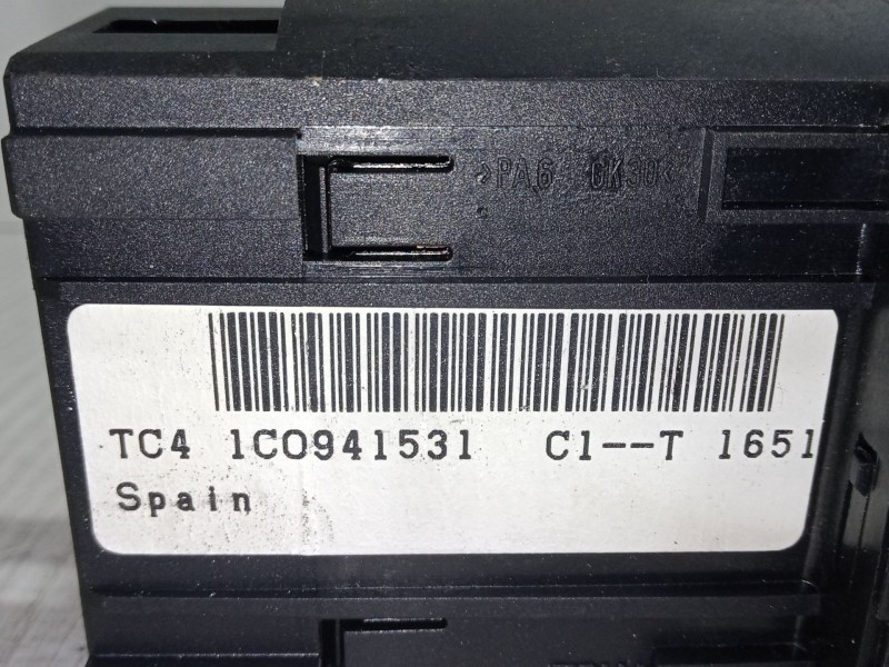 Recambio de conmutador de luces para volkswagen polo (6n2) 1.4 tdi referencia OEM IAM   