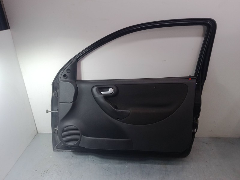 Recambio de puerta delantera derecha para opel corsa c (x01) 1.7 cdti (f08, f68) referencia OEM IAM   