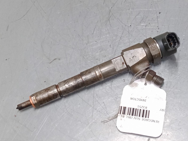 Recambio de inyector para jeep renegade suv (bu, b1, bv) 1.6 crd referencia OEM IAM 0445110524  
