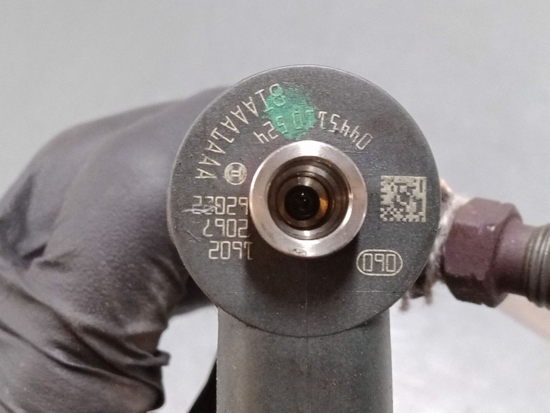 Recambio de inyector para jeep renegade suv (bu, b1, bv) 1.6 crd referencia OEM IAM 0445110524  