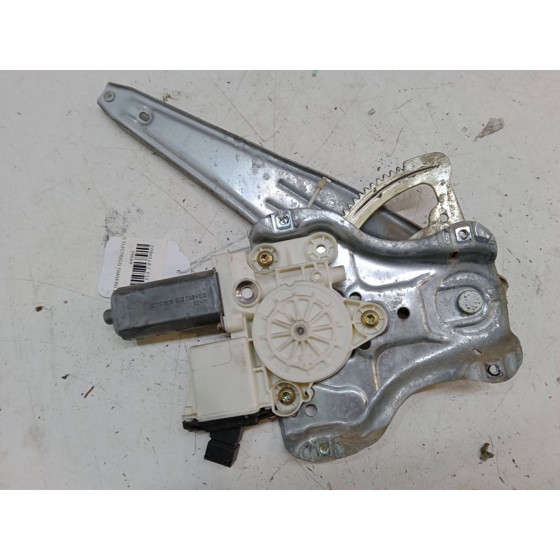 Recambio de elevalunas electrico trasero izquierdo para toyota corolla (_e12_) 1.6 vvt-i (zze121_) referencia OEM IAM 992046100 