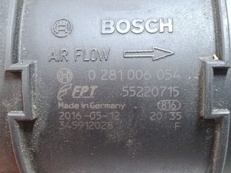 Recambio de caudalimetro para jeep renegade suv (bu, b1, bv) 1.6 crd referencia OEM IAM 55220715  0281006054