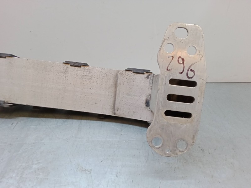 Recambio de refuerzo paragolpes delantero para jeep renegade suv (bu, b1, bv) 1.6 crd referencia OEM IAM 5195857702  51958577