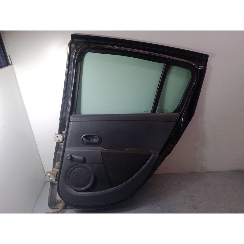 Recambio de puerta trasera derecha para renault clio iii (br0/1, cr0/1) 1.5 dci (c/br0g, c/br1g) referencia OEM IAM    Recambio de puerta trasera derecha para renault clio iii (br0/1, cr0/1) 1.5 dci (c/br0g, c/br1g) referencia OEM IAM