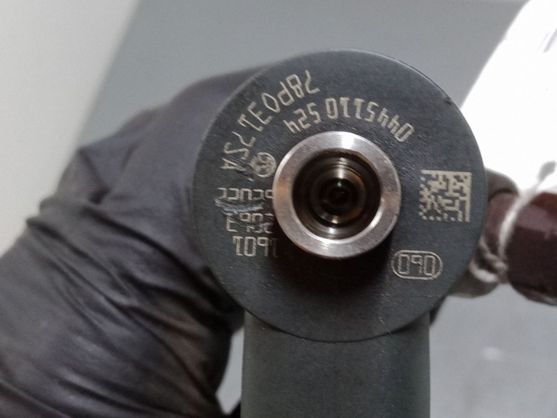 Recambio de inyector para jeep renegade suv (bu, b1, bv) 1.6 crd referencia OEM IAM 0445110524  