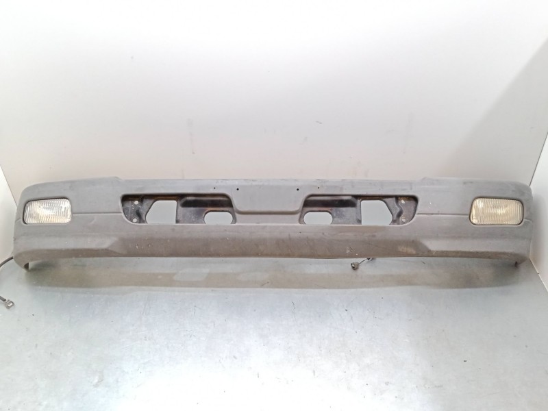 Recambio de paragolpes delantero para mitsubishi canter ( camion caja abierta) referencia OEM IAM   