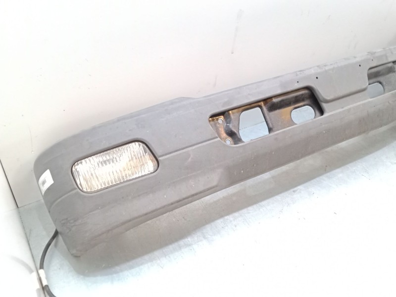Recambio de paragolpes delantero para mitsubishi canter ( camion caja abierta) referencia OEM IAM   