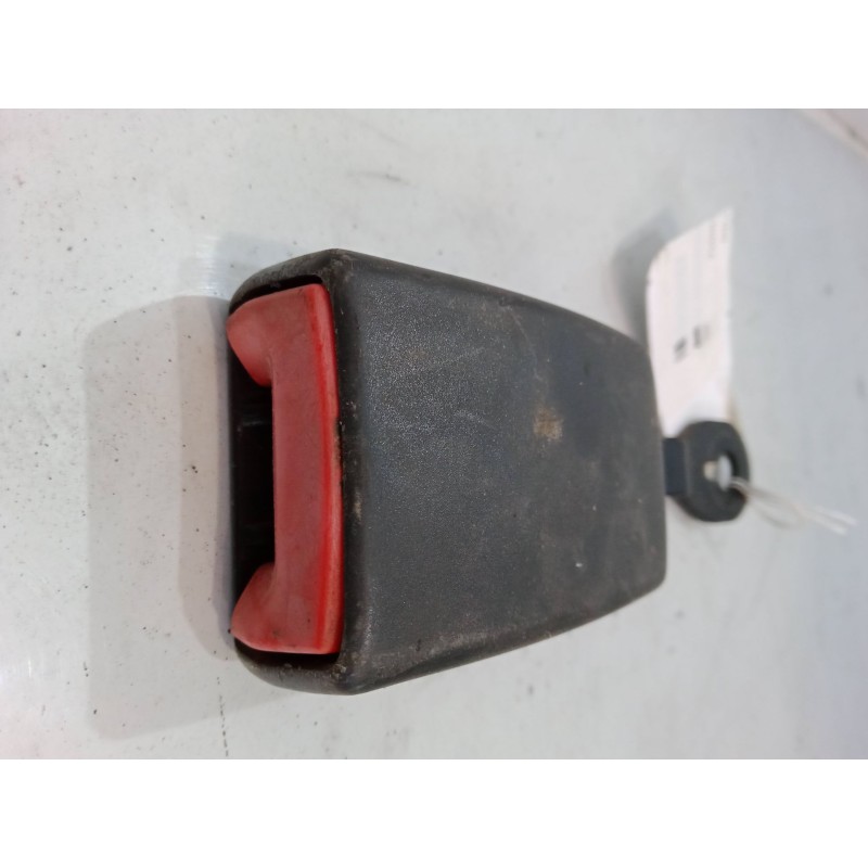 Recambio de anclaje cinturon delantero derecho para fiat punto (188_) 1.2 60 (188.030, .050, .130, .150, .230, .250) referencia 
