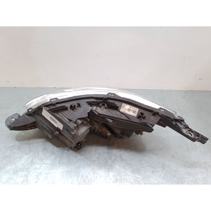 Recambio de faro derecho para peugeot 2008 i (cu_) 1.2 thp 110 / puretech 110 referencia OEM IAM 9815403080  