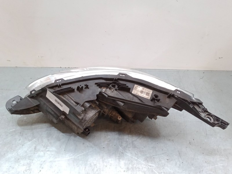 Recambio de faro derecho para peugeot 2008 i (cu_) 1.2 thp 110 / puretech 110 referencia OEM IAM 9815403080  