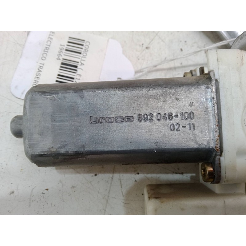 Recambio de elevalunas electrico trasero izquierdo para toyota corolla (_e12_) 1.6 vvt-i (zze121_) referencia OEM IAM 992046100 