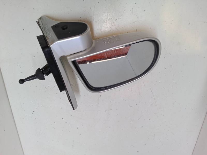 RETROVISOR IZQUIERDO 