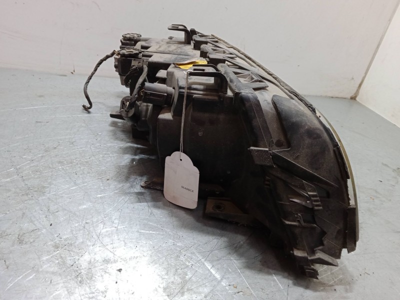 Recambio de faro derecho para bmw 3 (e46) 316 i referencia OEM IAM 6902745  