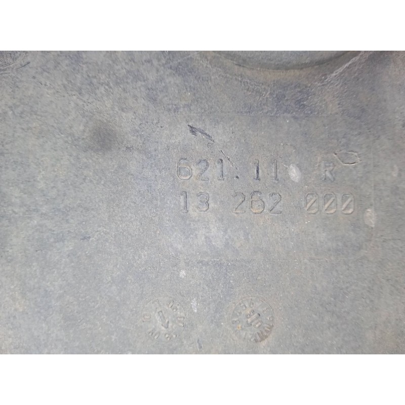 Recambio de faro antiniebla derecho para opel astra h gtc (a04) 1.9 cdti (l08) referencia OEM IAM 13262000  