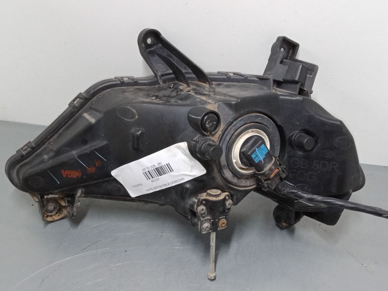 Recambio de faro antiniebla derecho para hyundai i20 ii (gb, ib) 1.2 referencia OEM IAM 92202C8000  