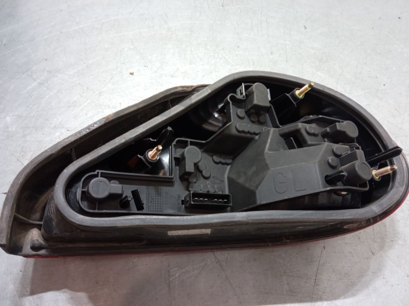 Recambio de piloto trasero izquierdo para jaguar x-type i (x400) 3.0 v6 a las 4 ruedas referencia OEM IAM 89021757A  