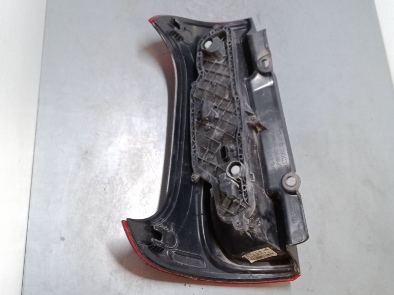 Recambio de piloto trasero derecho para fiat panda furgoneta/hatchback (169_) 1.2 referencia OEM IAM 51843642  