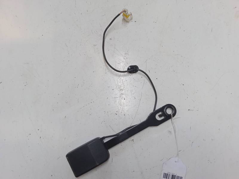ANCLAJE CINTURON DELANTERO DERECHO 