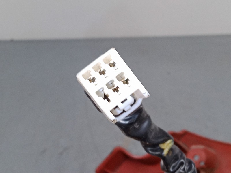 Recambio de piloto trasero derecho para mazda 2 (de_, dh_) 1.6 mz-cd referencia OEM IAM D65151150  