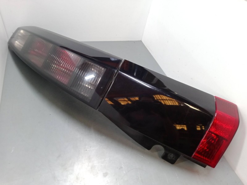 Recambio de piloto trasero derecho para opel meriva a monospace (x03) 1.6 (e75) referencia OEM IAM 13196001  89071145